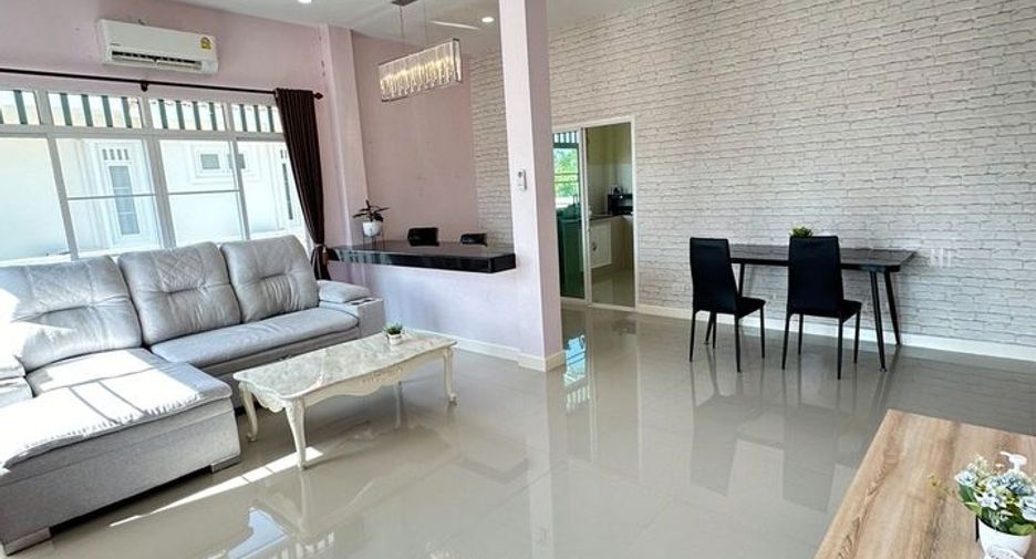 For sale 2 bed house in San Kamphaeng, Chiang Mai