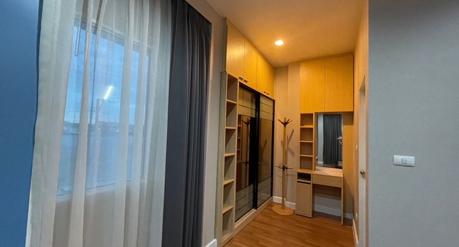 À louer 3 chambres maison à Mueang Pathum Thani, Pathum Thani