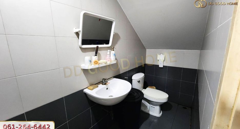 Gewerbefläche zum Kauf mit 2 Zimmer in Mueang Chiang Rai, Chiang Rai
