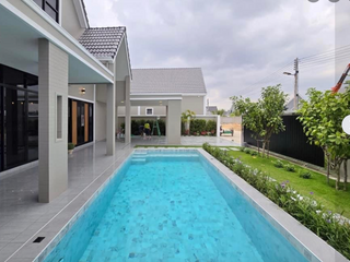 For sale 3 bed villa in Bang Lamung, Chonburi