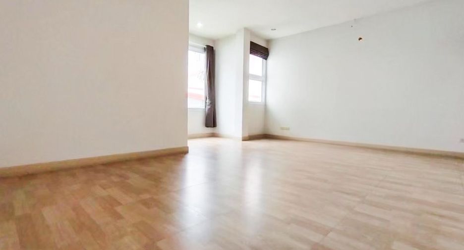 For sale 2 bedrooms house in Hang Dong, Chiang Mai