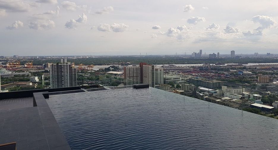 For sale 1 bed condo in Khlong Toei, Bangkok