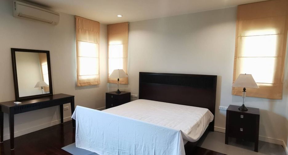 Casa en venta de 4 habitaciones en Suan Luang, Bangkok