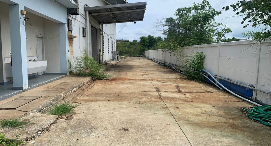 For rent and for sale warehouse in Plaeng Yao, Chachoengsao