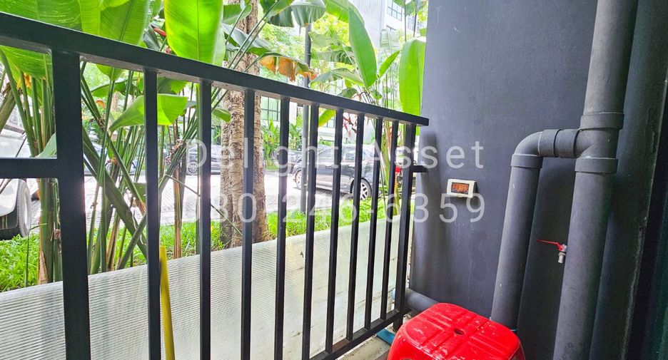 For sale 1 bed condo in Wang Thonglang, Bangkok