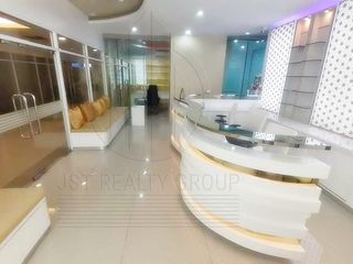 For sale 1 bed office in Khlong Toei, Bangkok