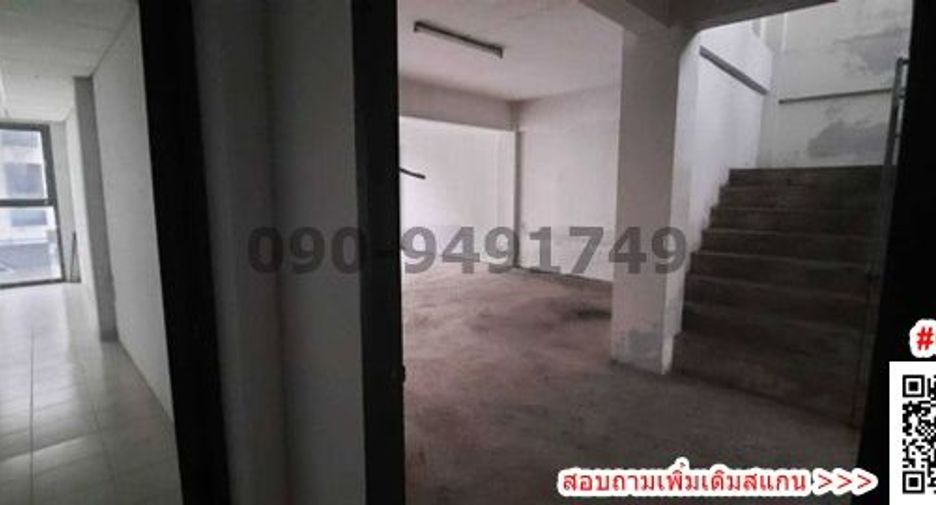 For rent 4 bed retail Space in Nong Chok, Bangkok
