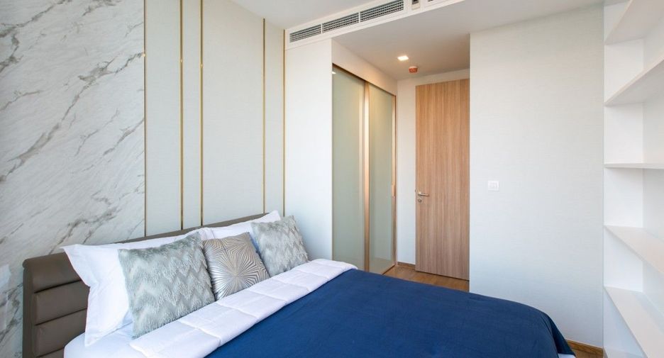 For rent 2 bedrooms condo in Watthana, Bangkok