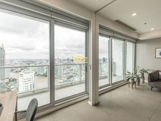 For rent and for sale 2 bedrooms condo in Sathon, Bangkok
