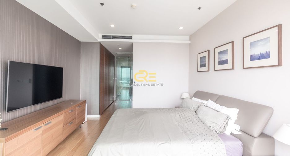 For rent and for sale 2 bedrooms condo in Sathon, Bangkok