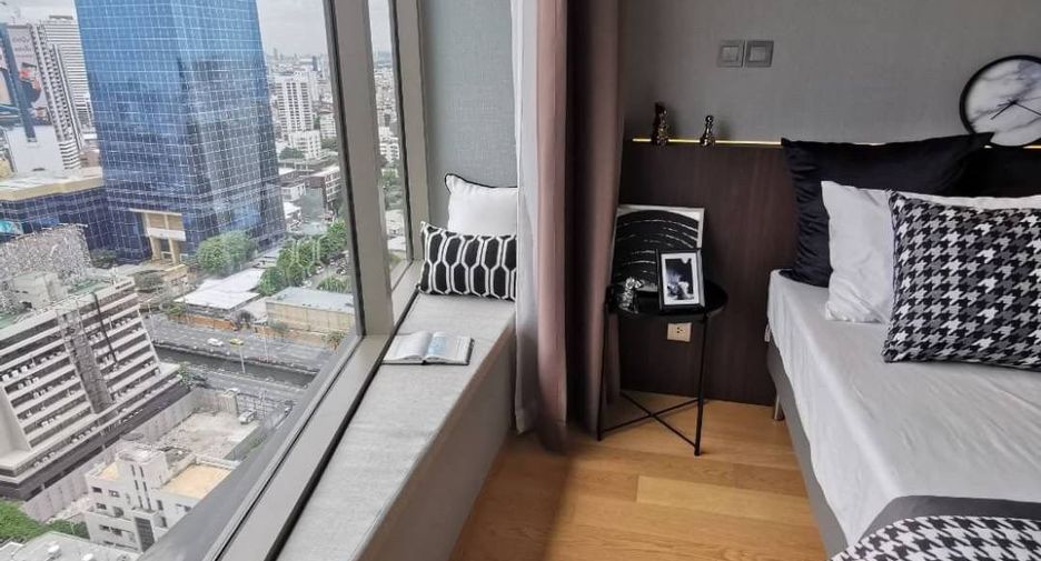 For rent 2 bedrooms condo in Sathon, Bangkok