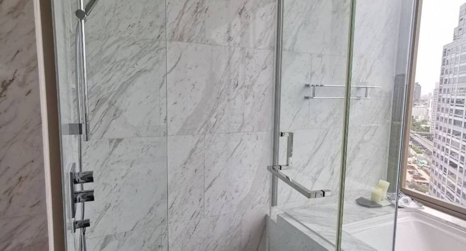 For rent 2 bedrooms condo in Sathon, Bangkok