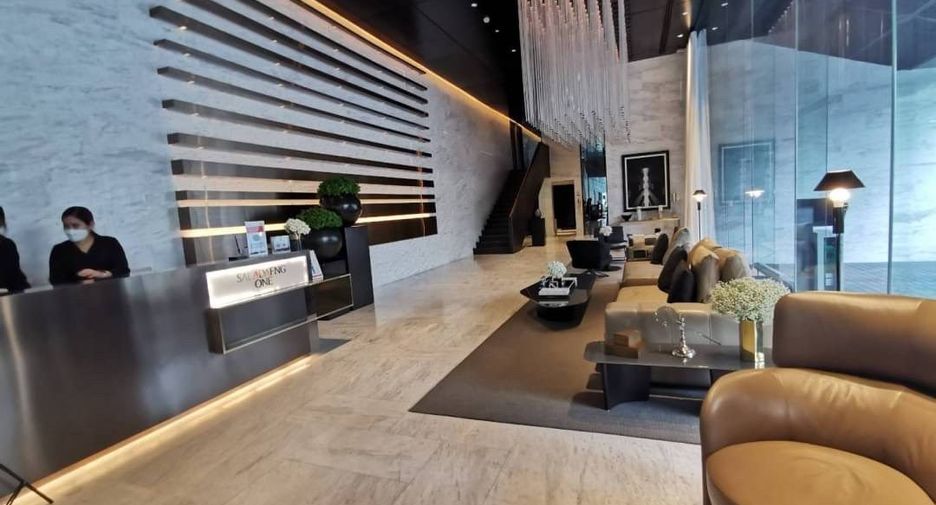 For rent 2 bedrooms condo in Sathon, Bangkok