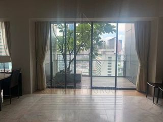 À vendre 3 chambres condo à Sathon, Bangkok