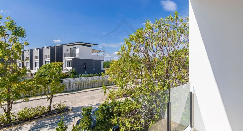 For rent 5 bedrooms villa in Thalang, Phuket