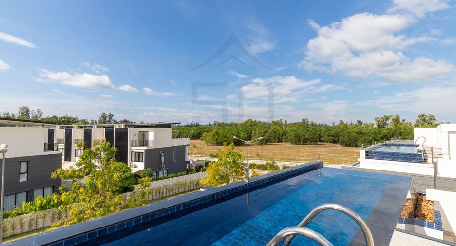 For rent 5 bedrooms villa in Thalang, Phuket