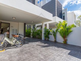 For rent 5 bedrooms villa in Thalang, Phuket