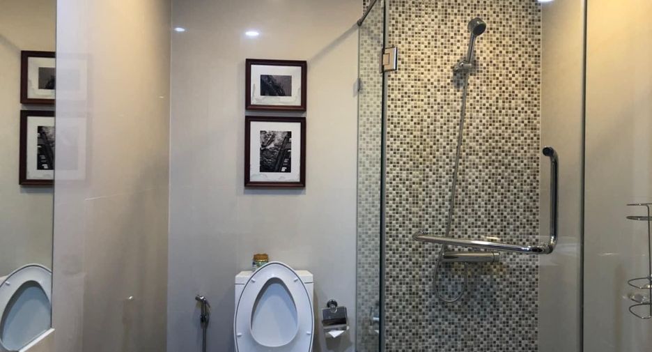 For rent and for sale 2 bedrooms condo in Pathum Wan, Bangkok