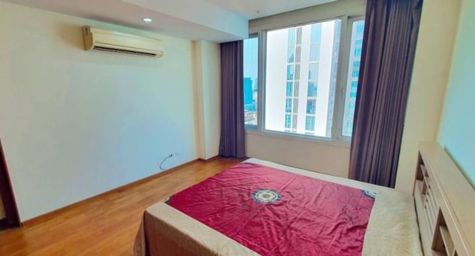 Condo en venta de 3 habitaciones en Khlong Toei, Bangkok