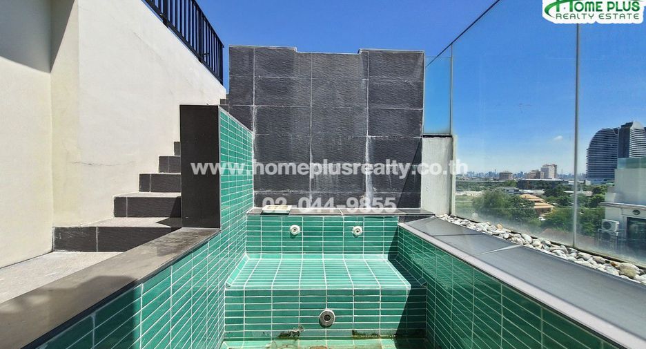 For sale 2 ベッドルーム apartment in Mueang Samut Prakan, Samut Prakan