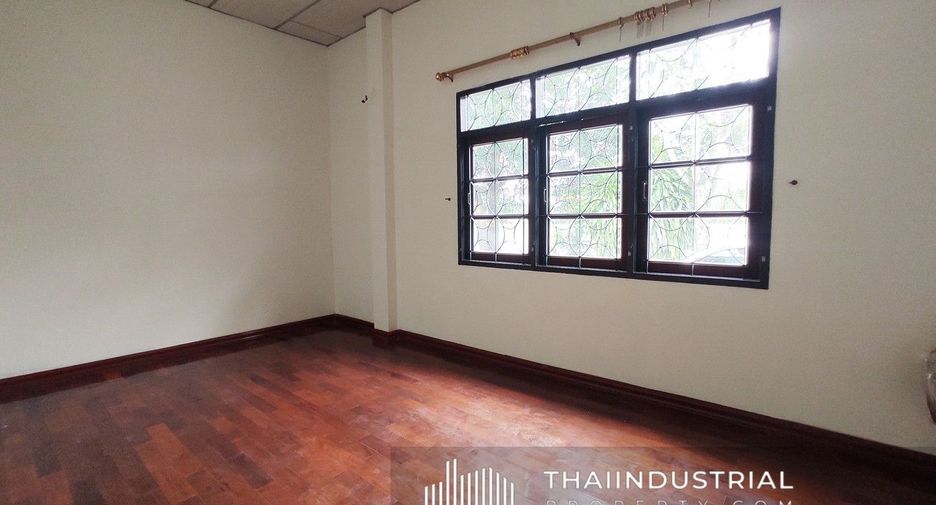 For rent warehouse in Lam Luk Ka, Pathum Thani