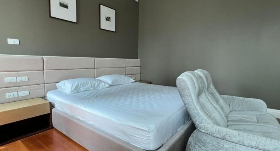 Wohnung zur Miete mit 3 Zimmer in Khlong Toei, Bangkok