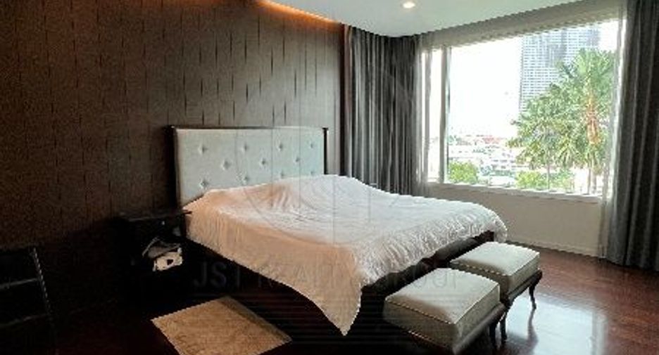 For sale 3 bedrooms condo in Khlong San, Bangkok