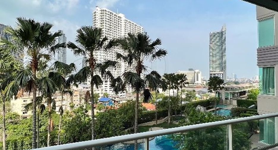 For sale 3 bedrooms condo in Khlong San, Bangkok