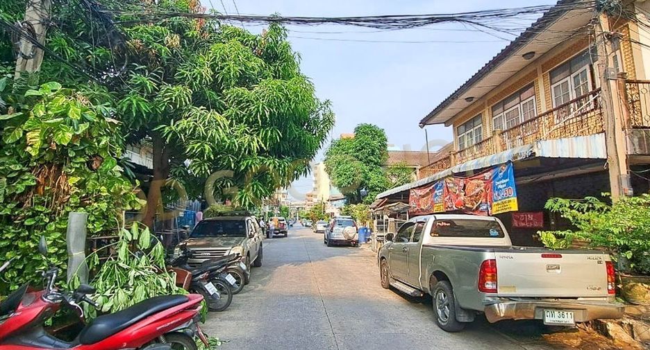 For sale 58 bedrooms apartment in Thanyaburi, Pathum Thani