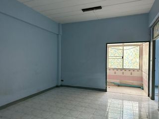 For sale 1 bed condo in Bang Khen, Bangkok