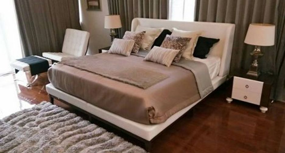 For sale 3 bedrooms house in Prawet, Bangkok