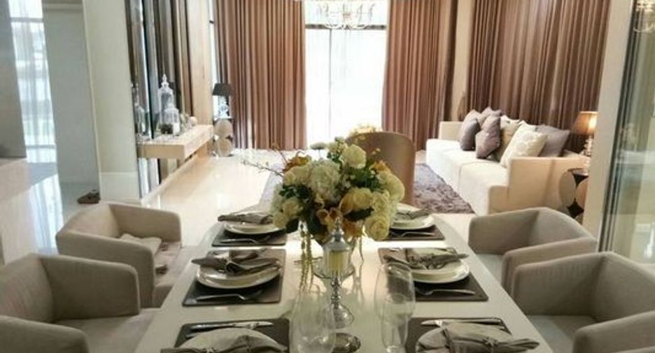 For sale 3 bedrooms house in Prawet, Bangkok