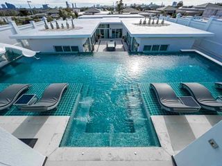 For Rent 7 Bedroom House In Bang Lamung, Chonburi