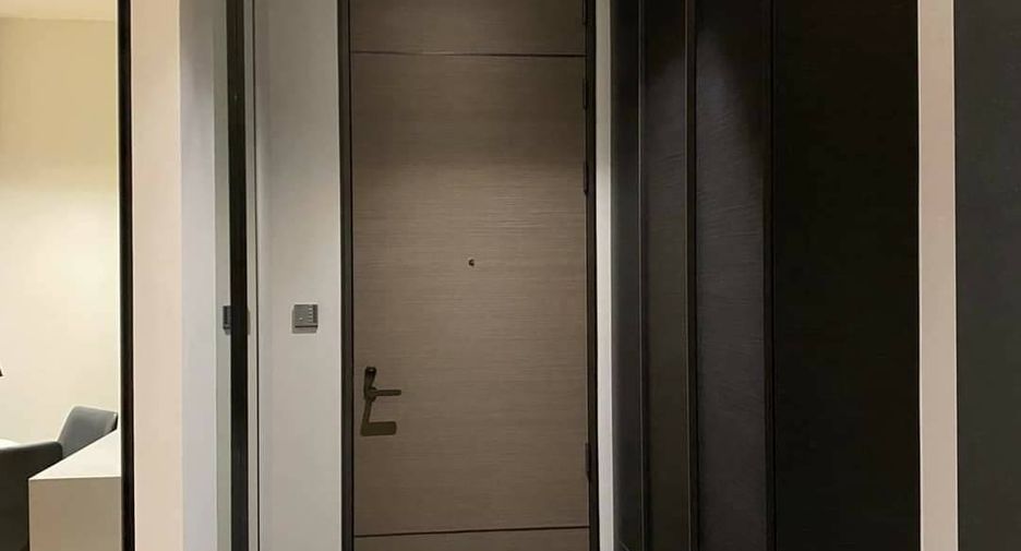 À louer 2 chambres condo à Pathum Wan, Bangkok