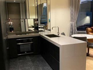 For rent 2 bedrooms condo in Pathum Wan, Bangkok