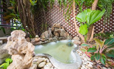 For sale 4 bedrooms apartment in Watthana, Bangkok