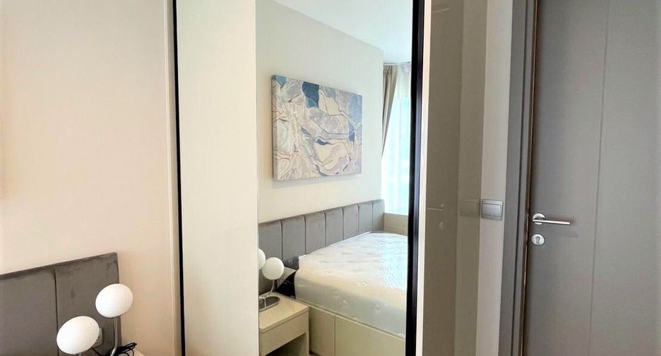 For sale 1 bed condo in Huai Khwang, Bangkok