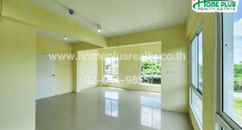 For sale 1 bed condo in Pak Chong, Nakhon Ratchasima