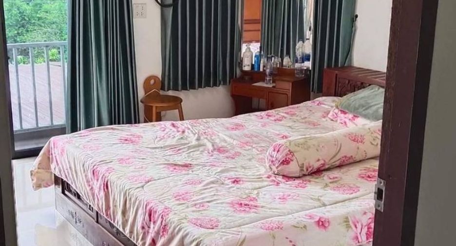For sale 3 bedrooms house in Mueang Nakhon Sawan, Nakhon Sawan