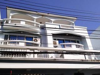 For sale 6 bedrooms townhouse in Bang Na, Bangkok