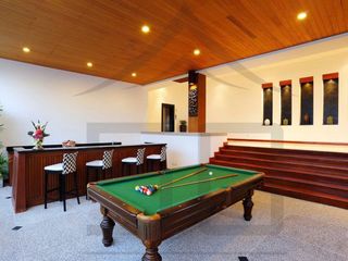 For rent 5 bedrooms villa in Thalang, Phuket