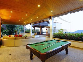 For rent 5 bedrooms villa in Thalang, Phuket