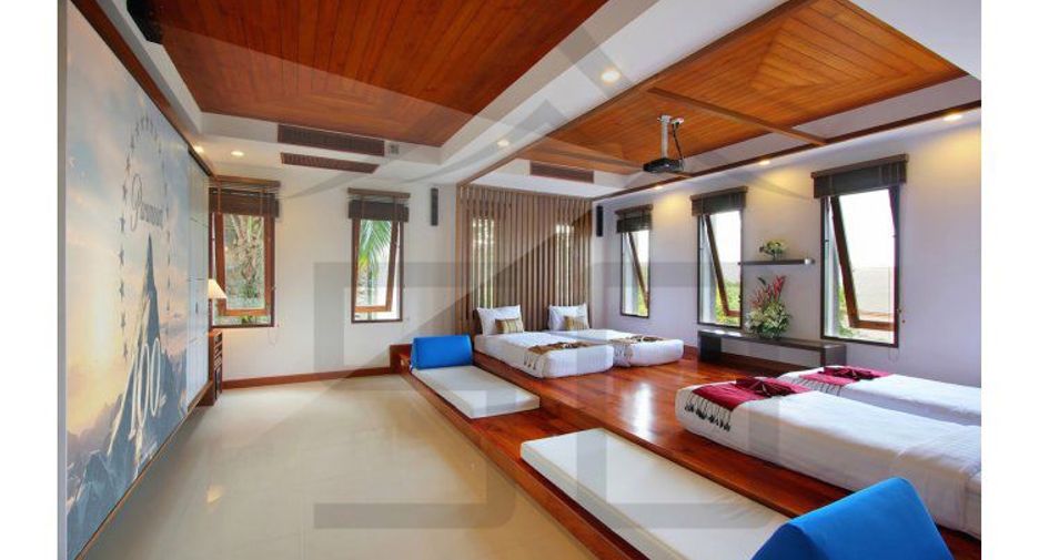À louer 5 chambres villa à Thalang, Phuket