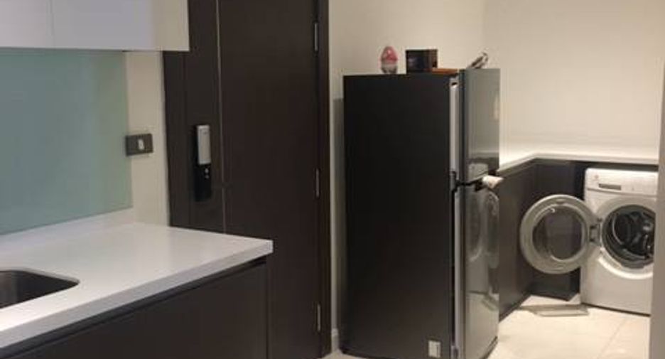 For sale 2 ベッドルーム condo in Bang Lamung, Chonburi