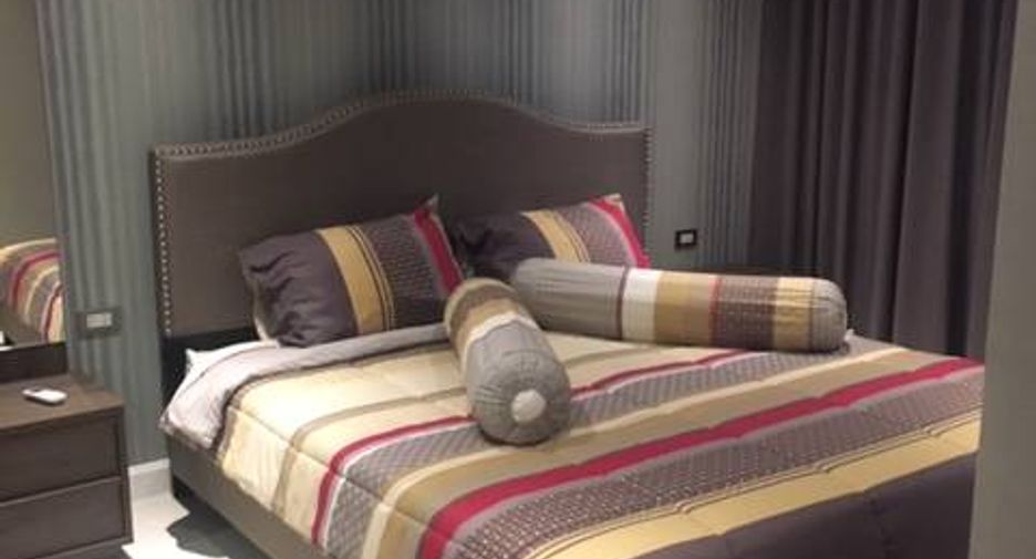 For sale 2 ベッドルーム condo in Bang Lamung, Chonburi