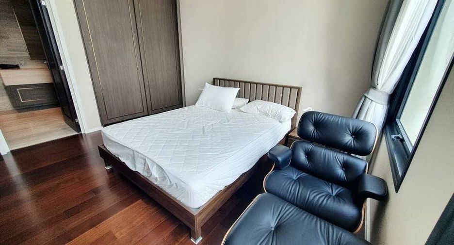 For sale 1 bed condo in Khlong Toei, Bangkok