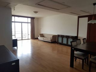 À vendre 2 chambres condo à Pathum Wan, Bangkok