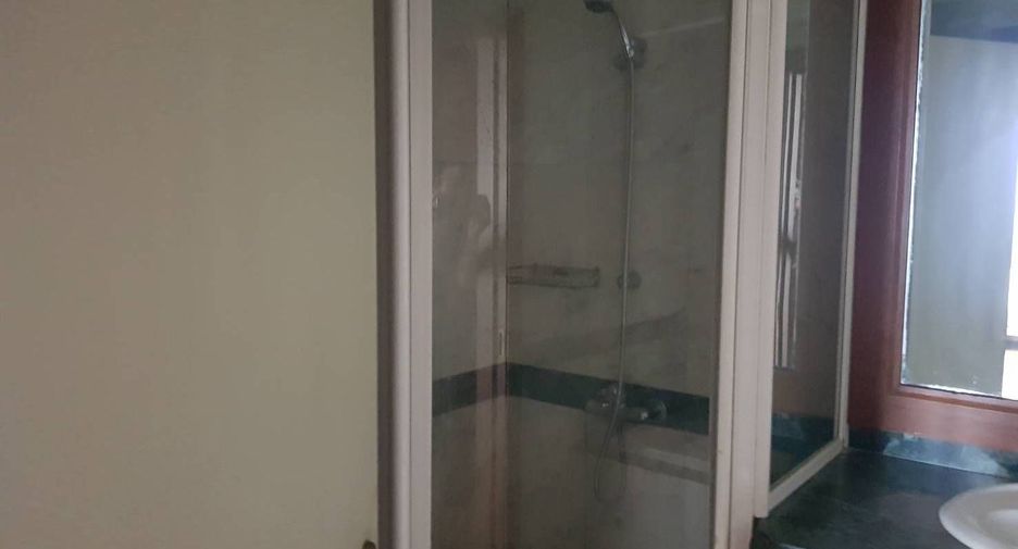 For sale 2 bedrooms condo in Pathum Wan, Bangkok