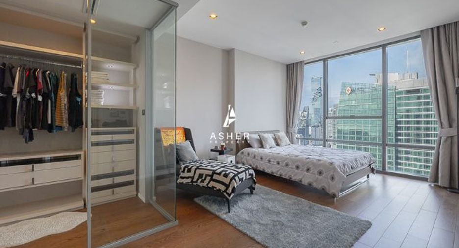 Wohnung zum Kauf mit 2 Zimmer in Sathon, Bangkok