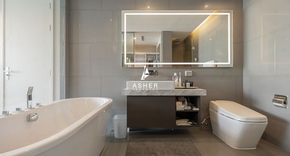 Wohnung zum Kauf mit 2 Zimmer in Sathon, Bangkok